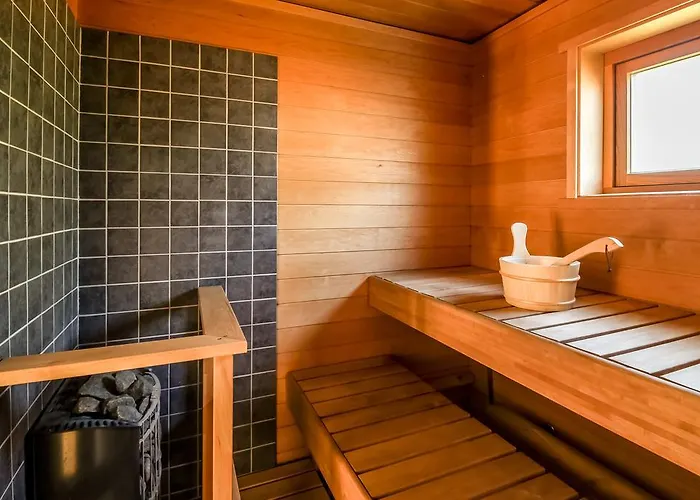 Kasekese Holiday With Sauna And Garden