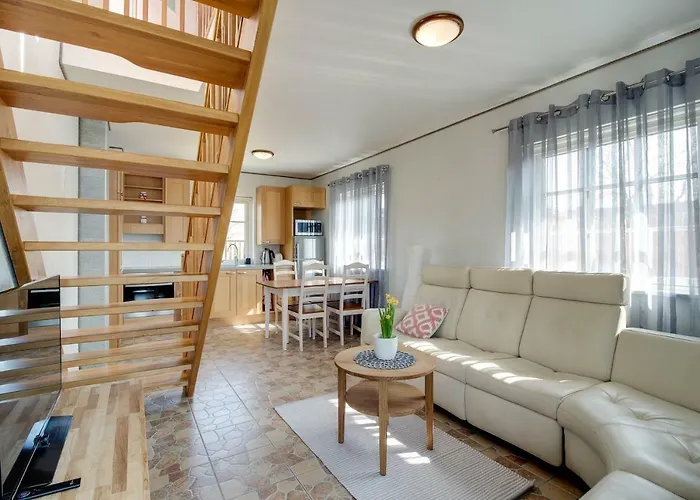 بيت للعطل Kasekese Holiday With Sauna And Garden